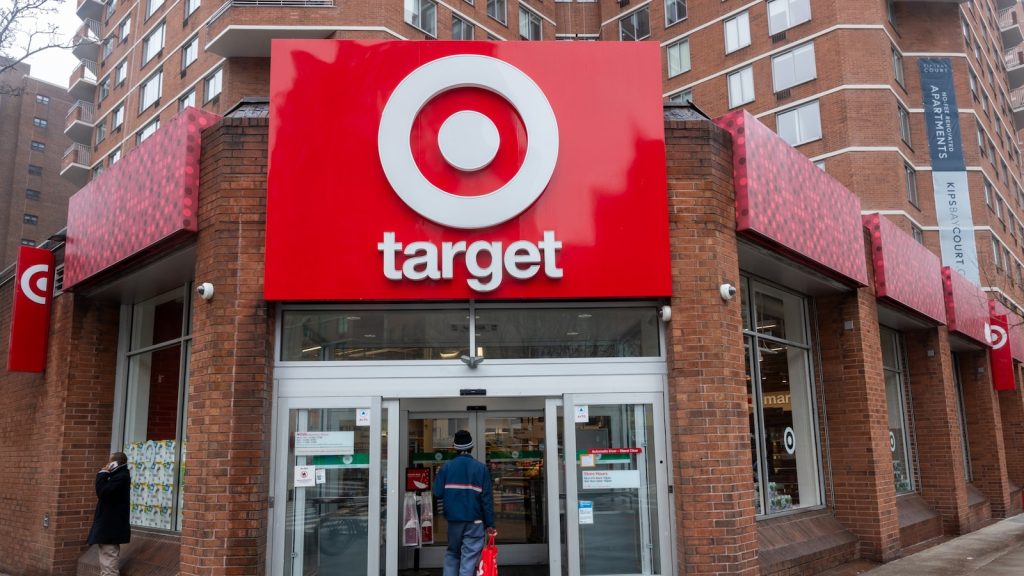 Target lowered price on 5,000 items to increase customer inflation